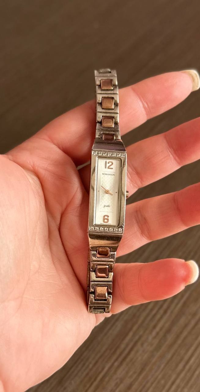 Romanson Giselle RM4113QL Gold Plated Sapphire Crystal Swiss Quartz