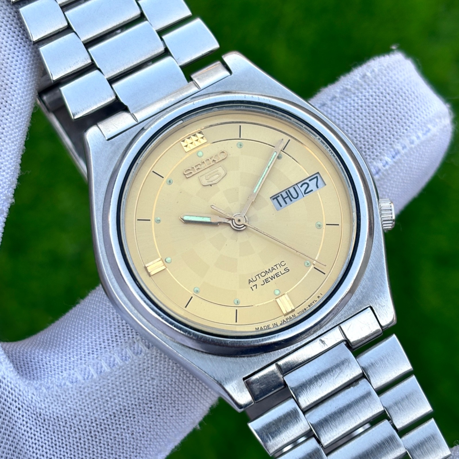 Vintage Seiko 5 Golden Sunburst Dial Automatic Japan Made Men’s Watch 7009-3171