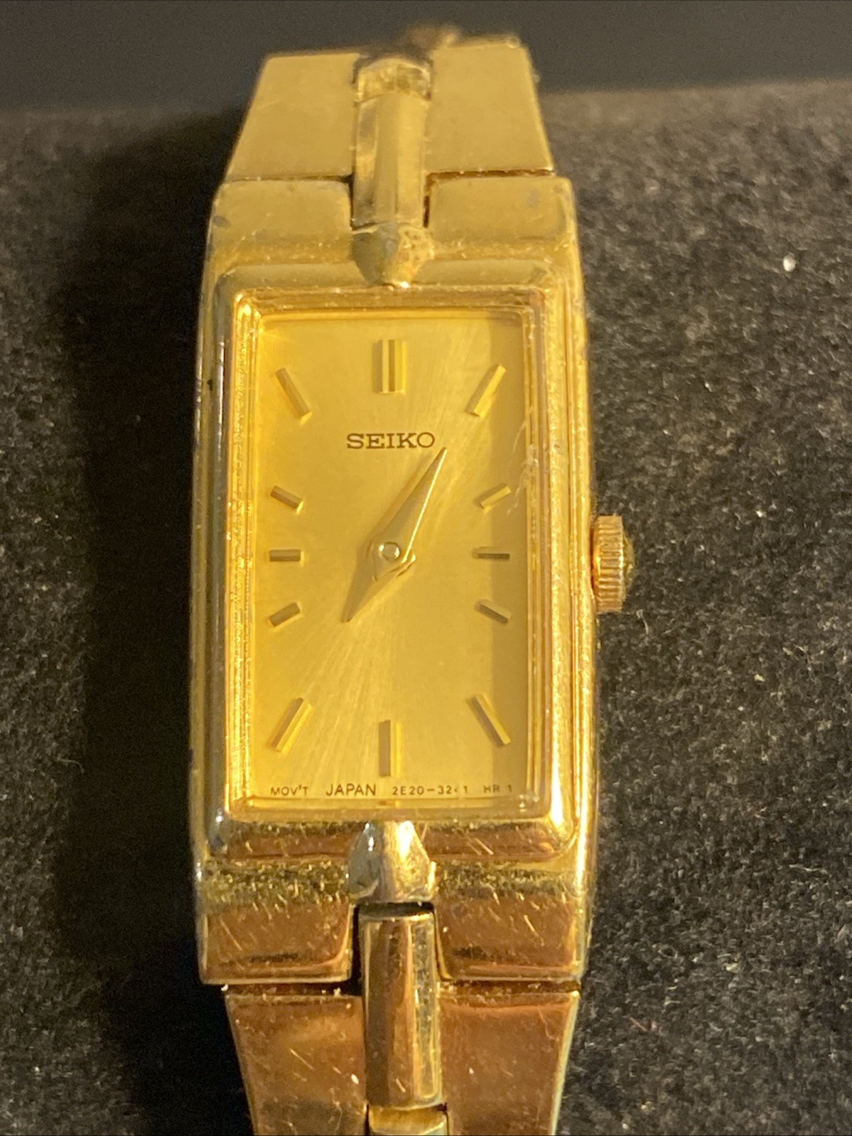 Seiko Tank Watch Women 13mm Champagne Dial Gold Tone 2E20-7479 New Battery