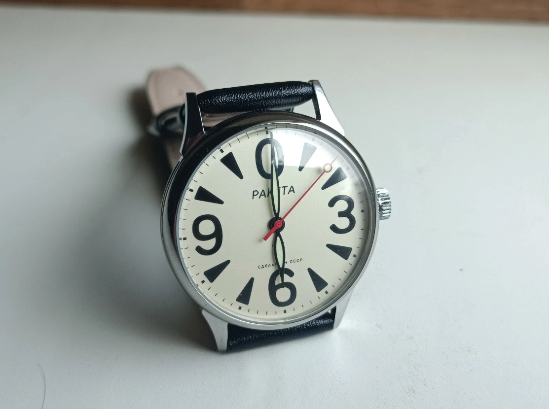 Wristwatch New Raketa 2609 Big Zero Watch USSR Soviet Mechanica serviced