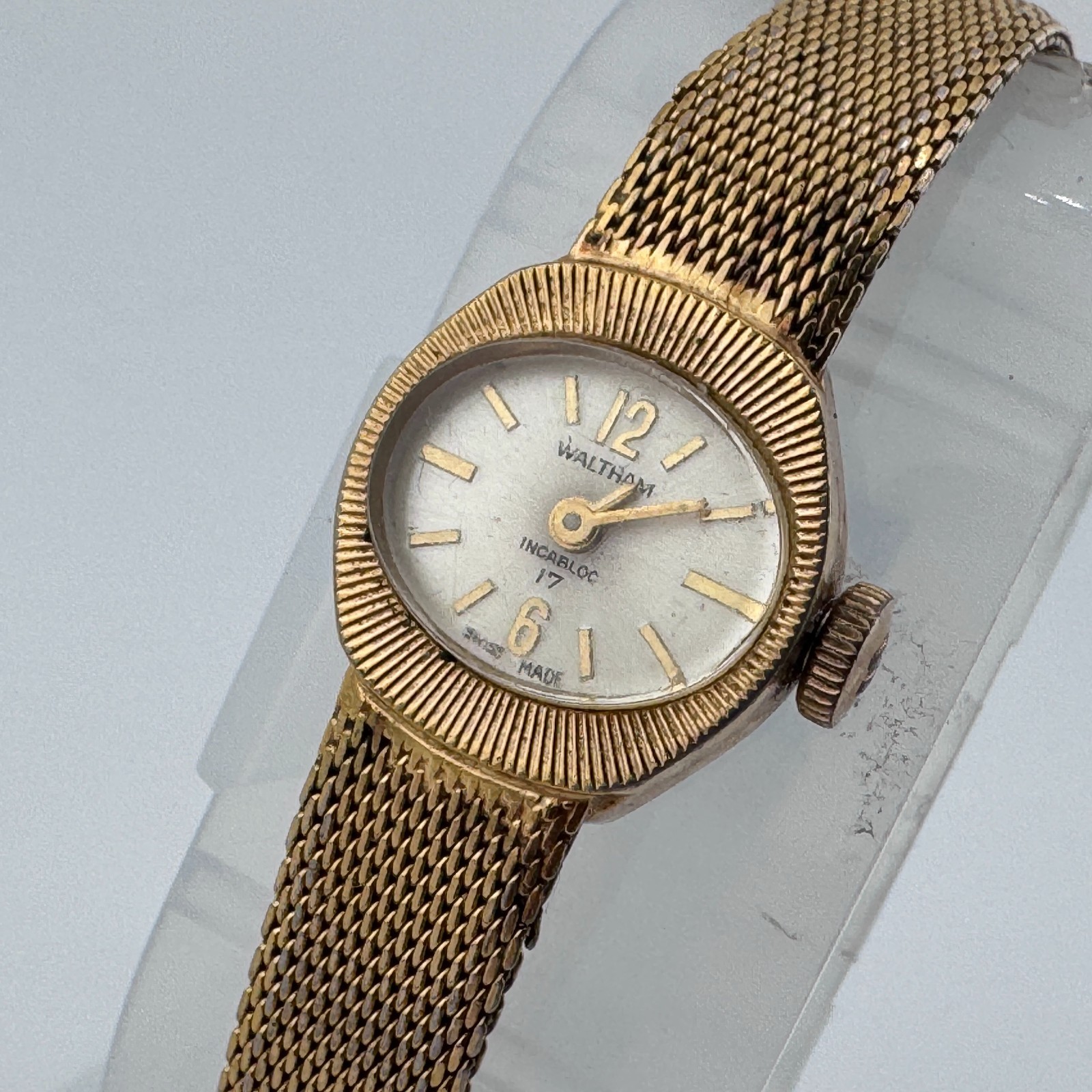VTG Waltham Hand-Winding Mechanical Watch Women 10k Gold Filled Band 17 Jewels