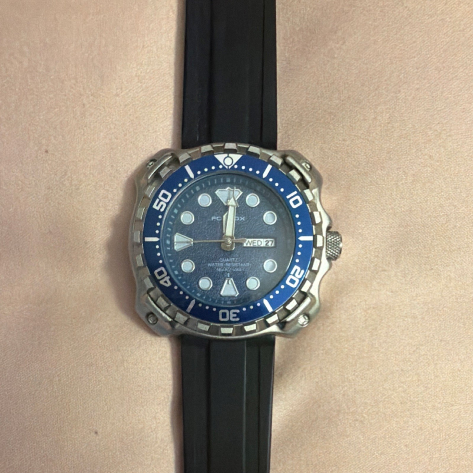 Foxbox Men’s Diver Quartz Watch Blue Dial 50M Water Resistant Rubber Band