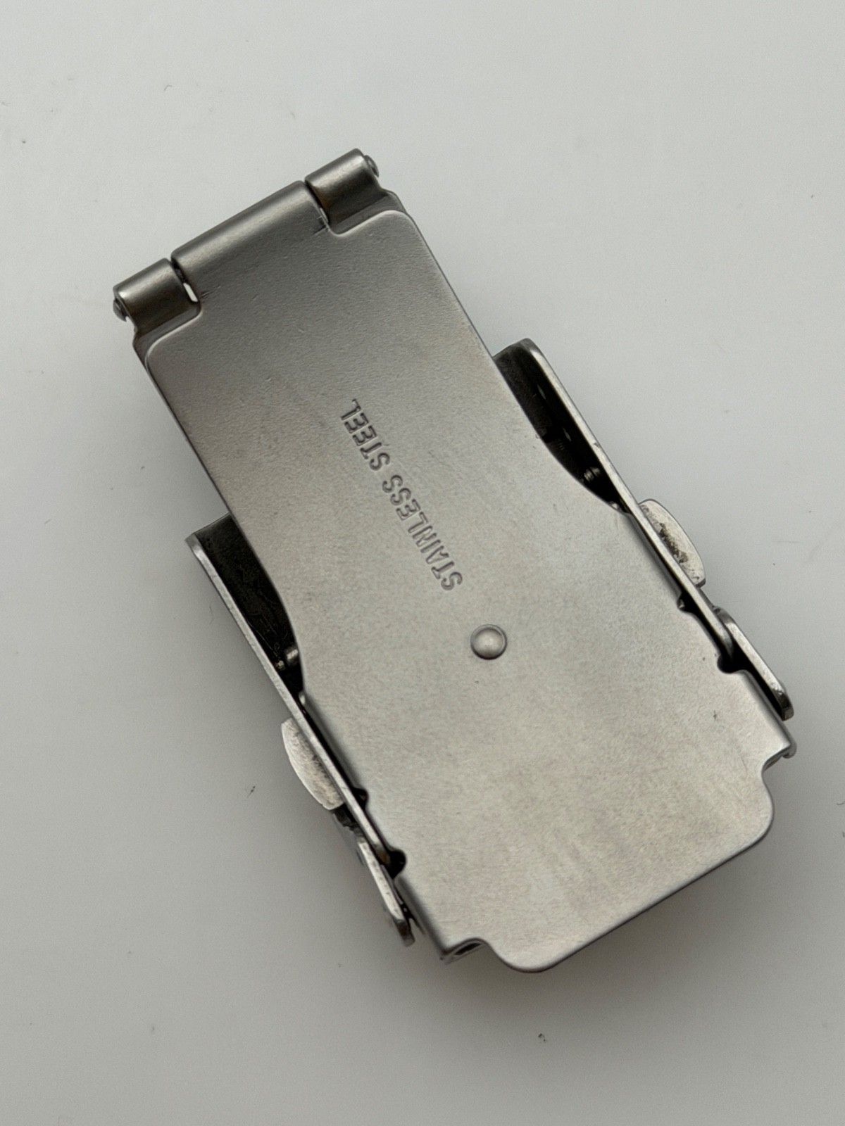 sector 22mm folding buckle