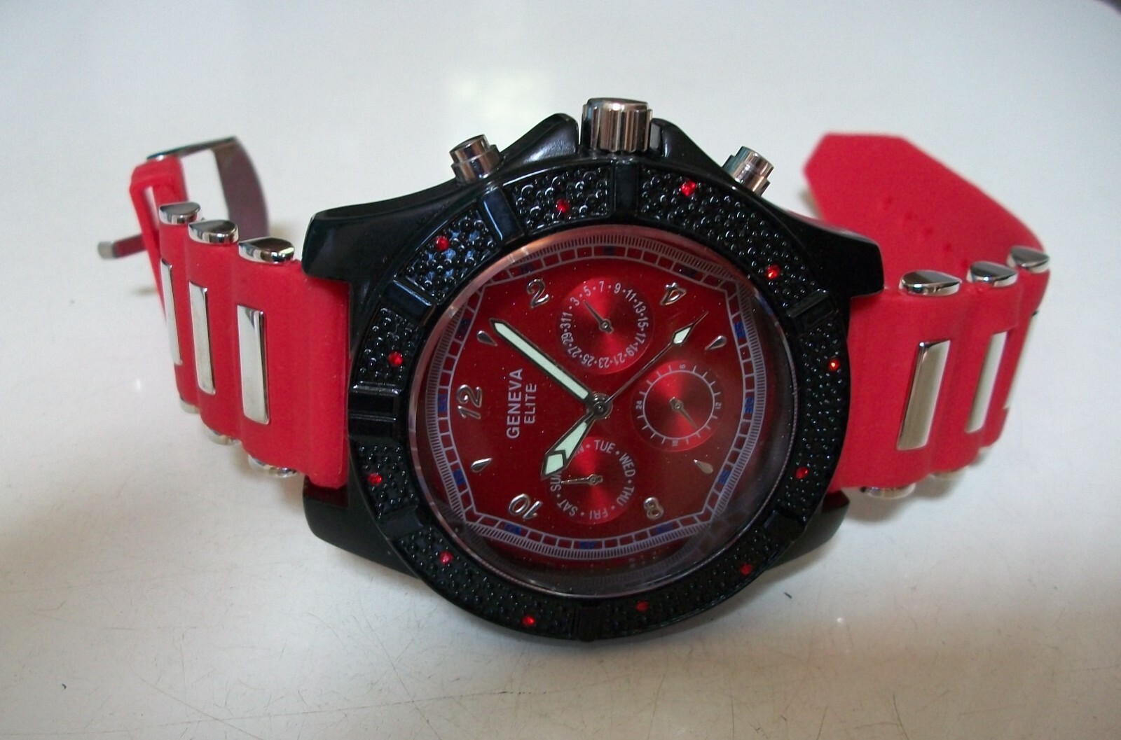 MEN’S BLACK, SILVER, RED SILICONE BAND FASHION DRESSY CASUAL HIP HOP WATCH