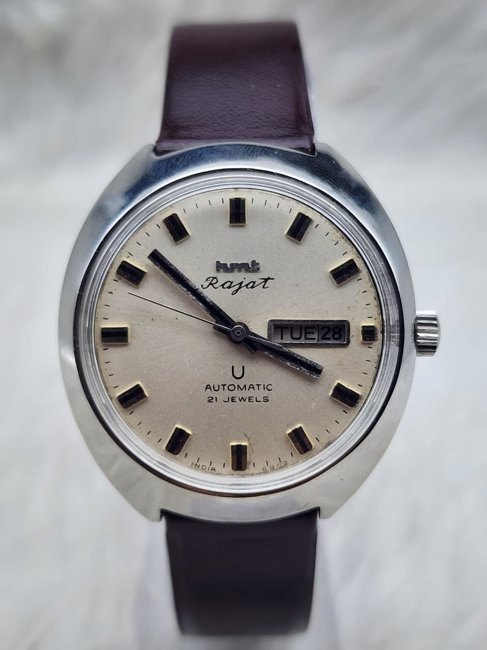 Vintage HMT Rajat Automatic 21 Jewels Day Date Men’s Watch India Cushion Case