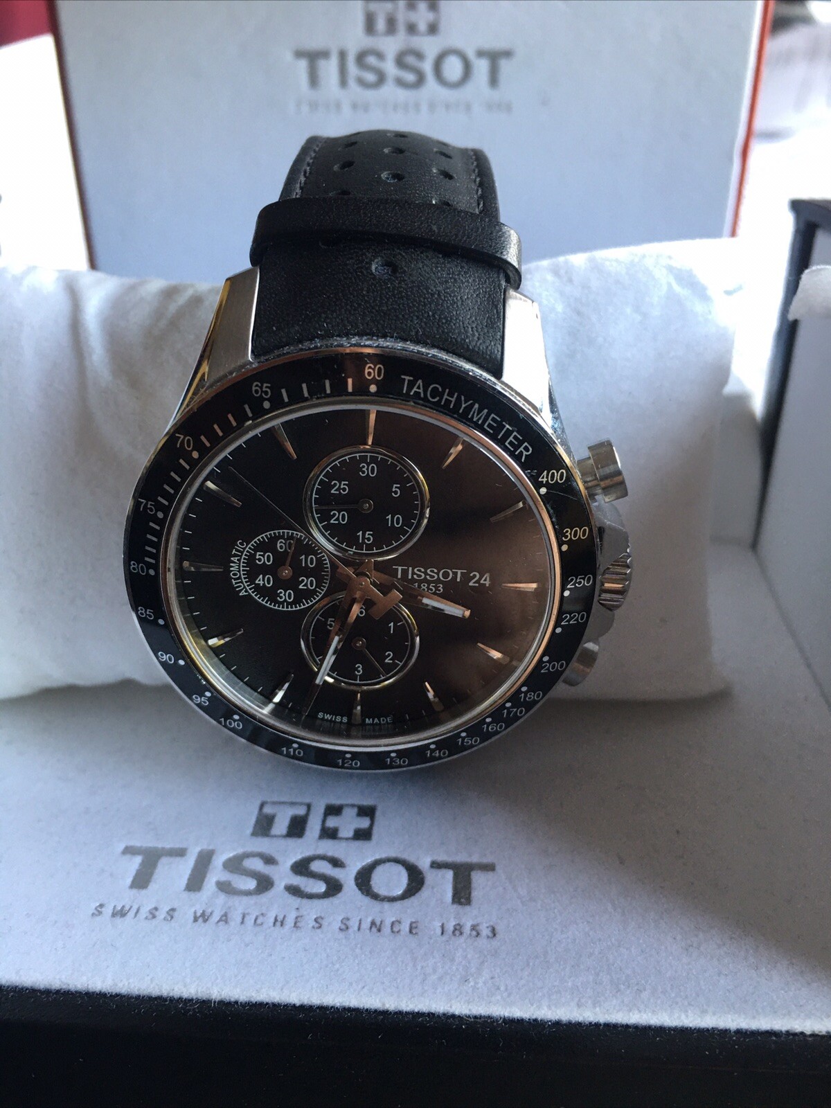 Tissot V8 – T106.427.16.051.00 Automatic Chronograph WATCH SWISS MINTY TIMEPIECE