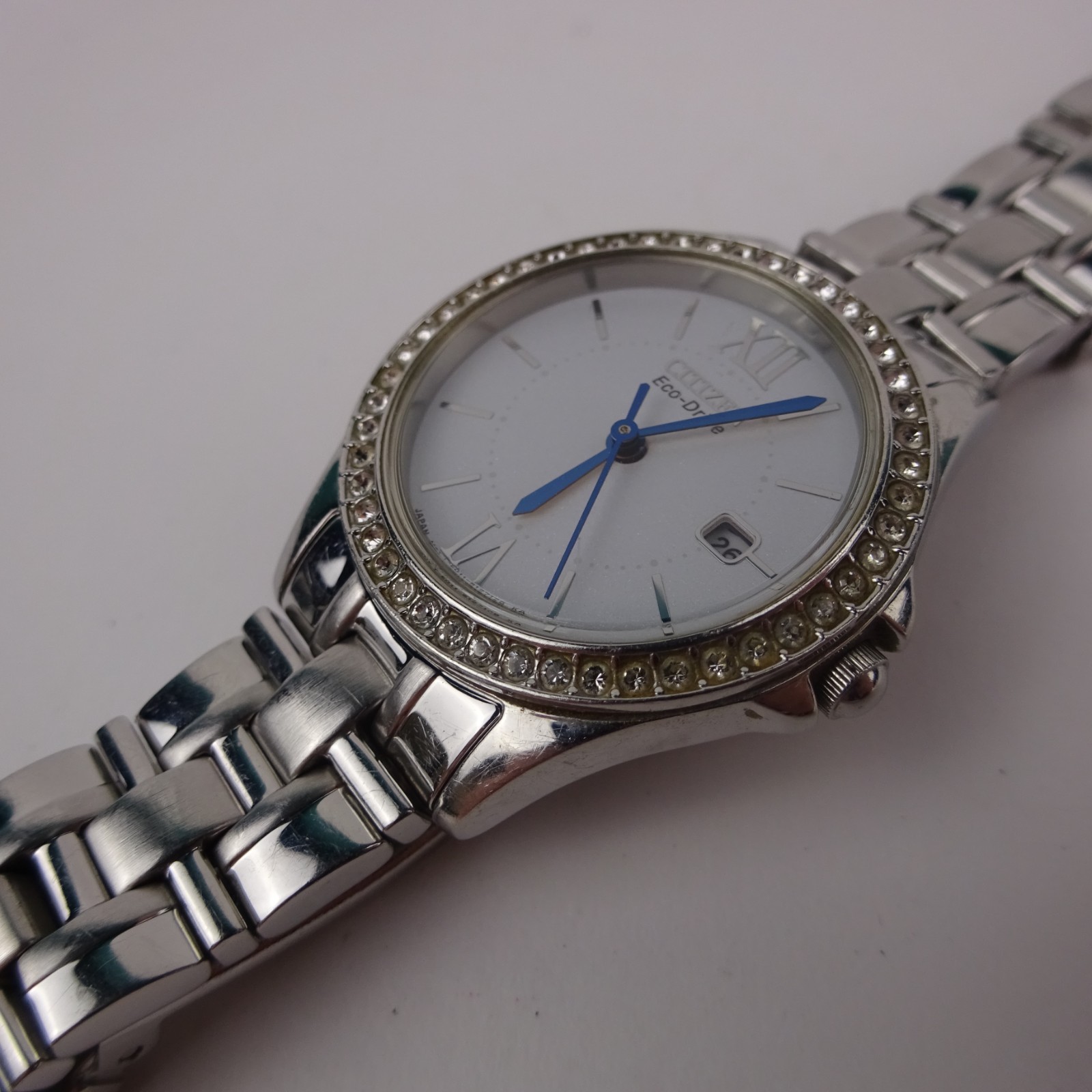 Citizen Eco Drive s076544 Watch Stainless Steel Gem Set Bezel Woman’s Date