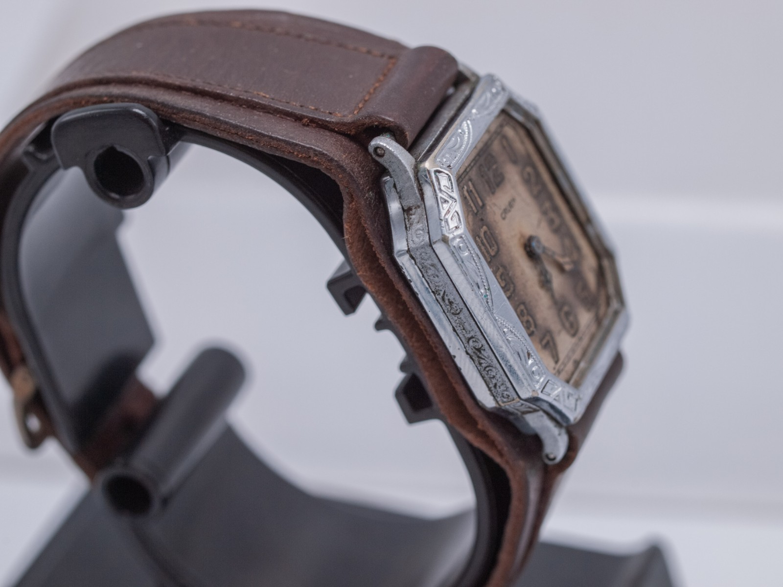 4u2fix 1930s – Gruen Guild 885 15j 3 Adj Mens 26mm Luminous Hand Wind Cuff Watch