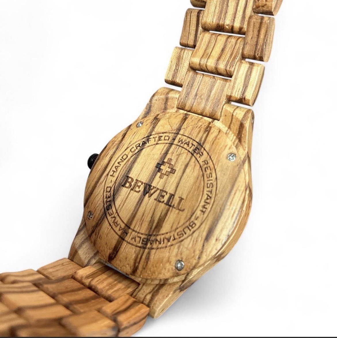 BEWELL Wood Quartz Wristwatch Brown Wood Case & Bracelet Wood Grain Dial Date
