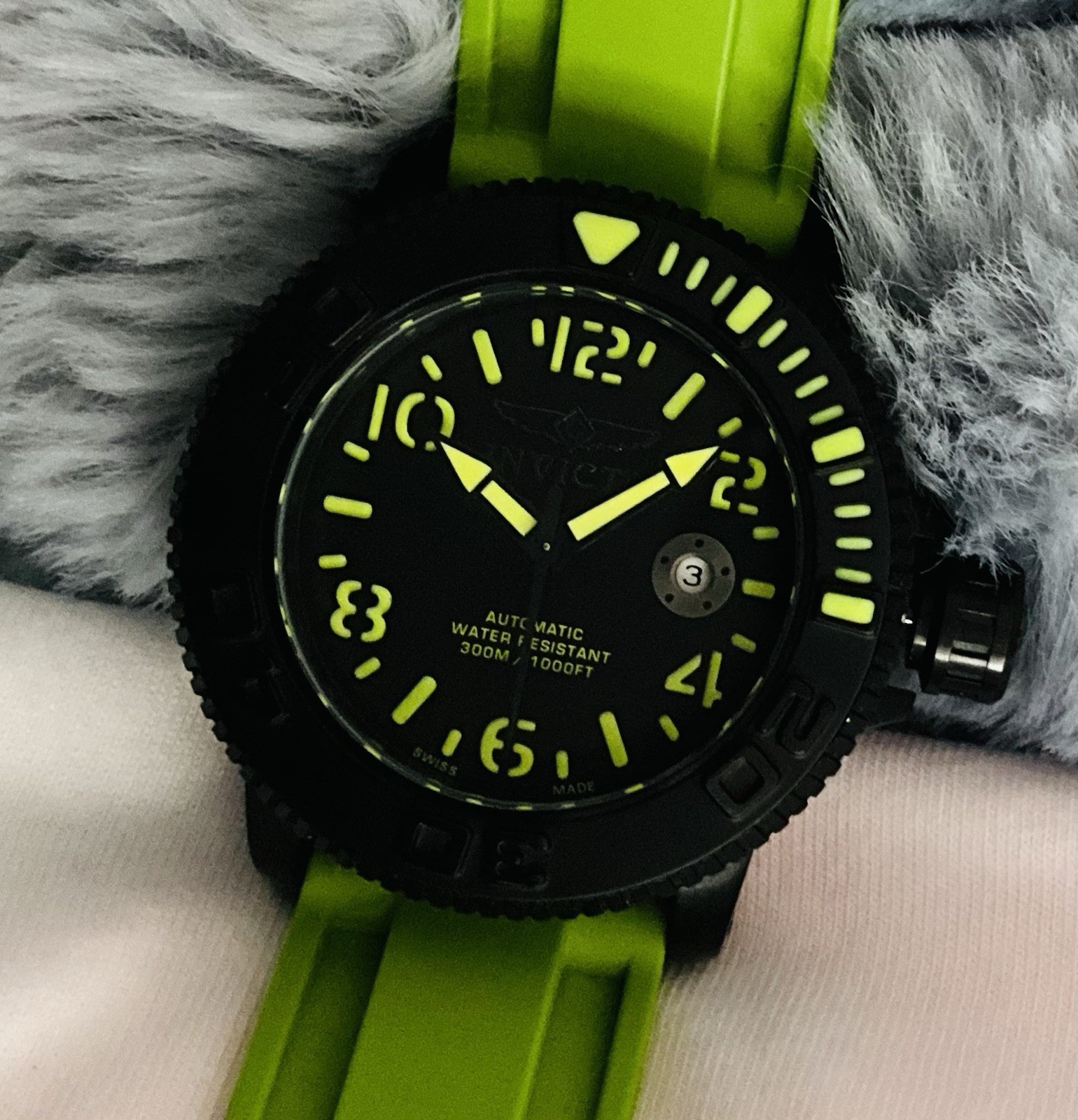 Invicta Swiss Made 50mm Sea Hunter 26 Jewel Sellita SW200 Automatic /Strap