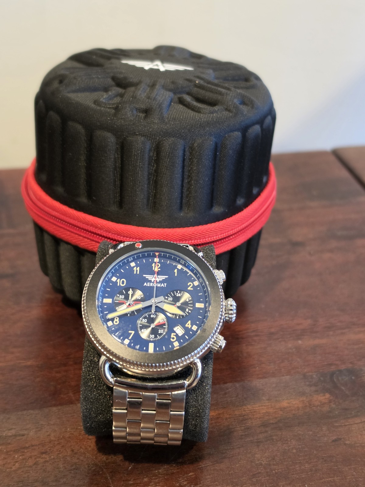 Aeromat Vol de Nuit Seiko VK63 Pilots Blue Steel Chronograph Mens 45mm Watch