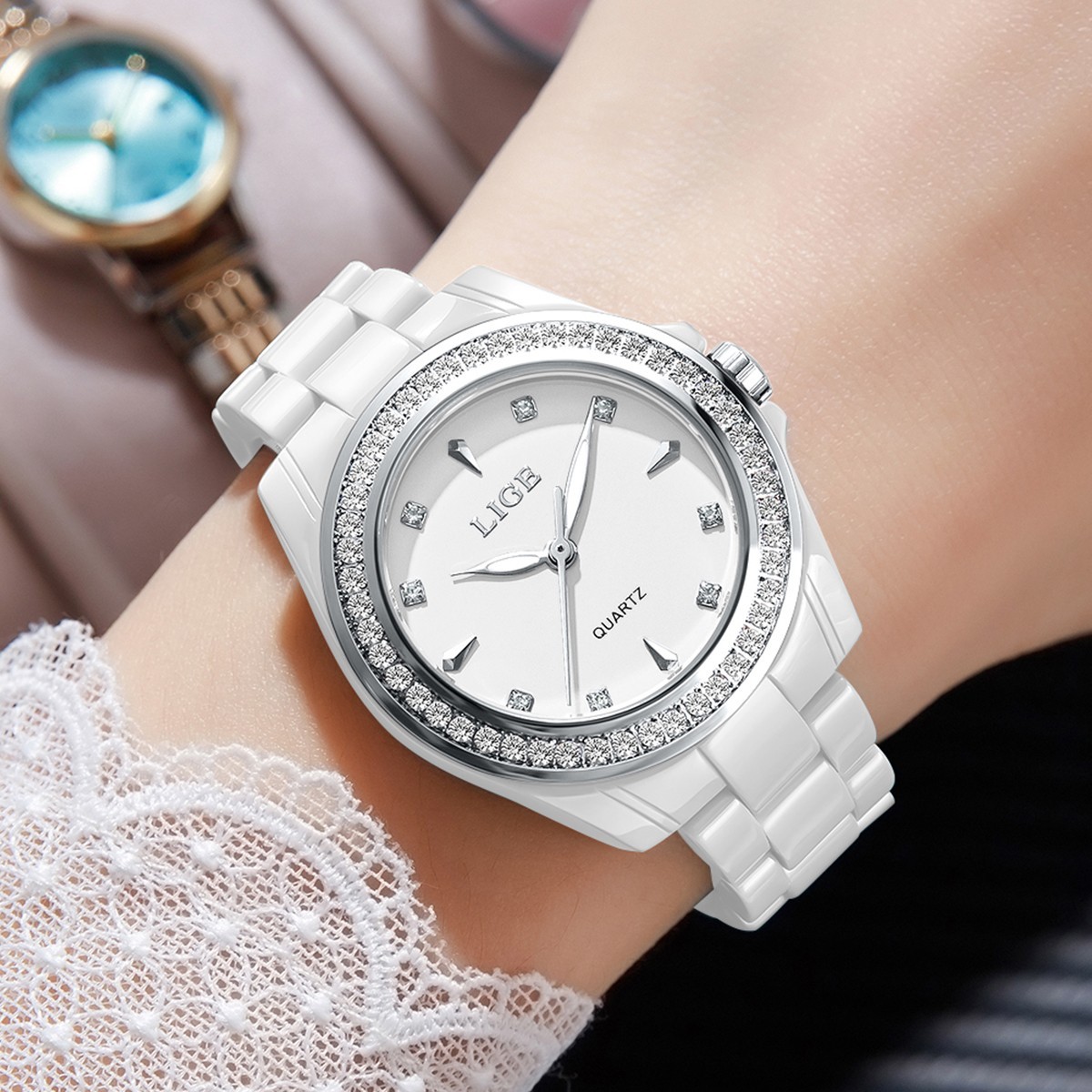 Ultra-thin Ladies Quartz Watch Ceramic Luminous Waterproof Women Wristwatch