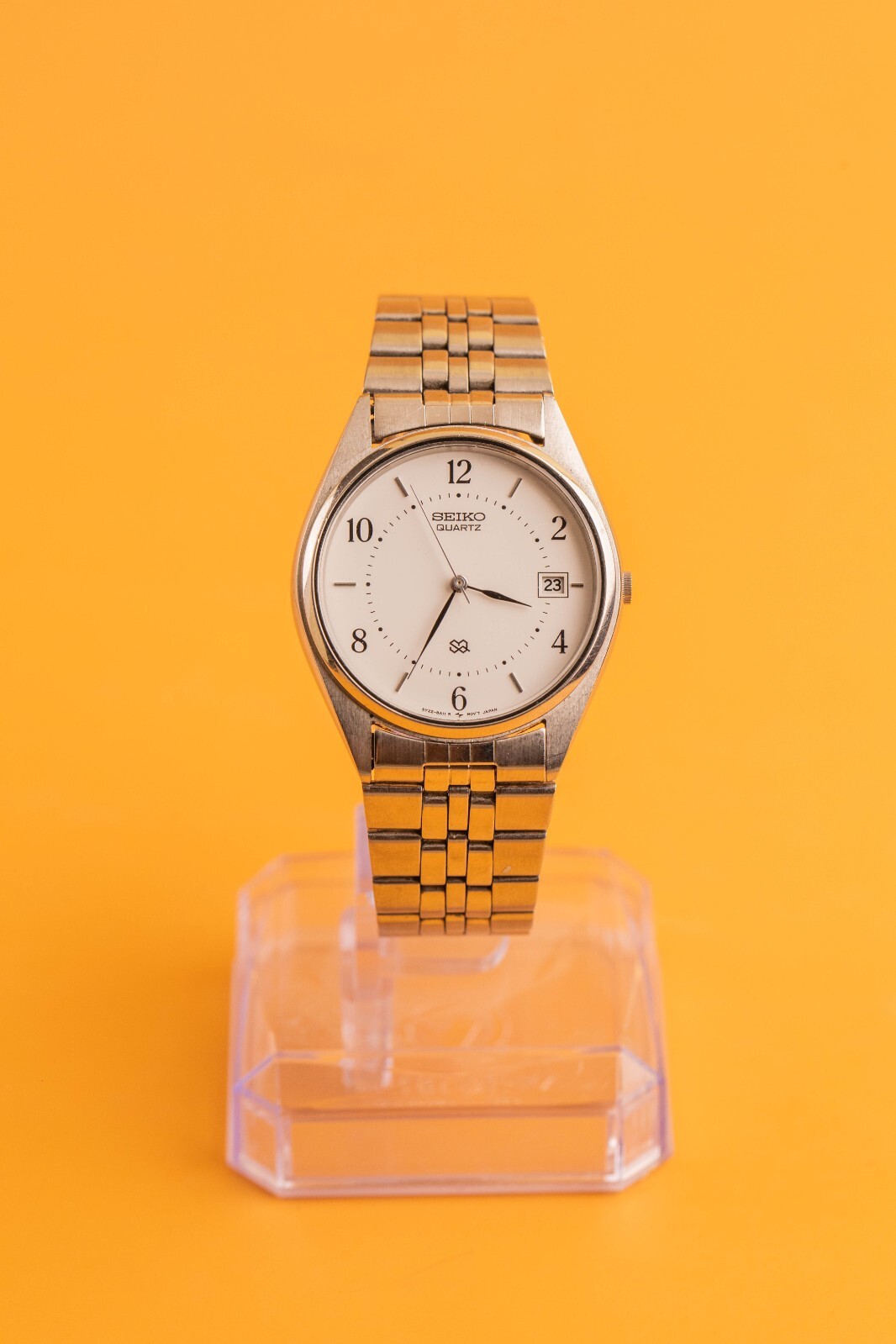 Seiko SQ 5Y22-8A01 Steal Case + Beacelet White Dial 35mm Mens Quartz Watc
