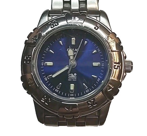 Women’s RELIC Wet Silver Tone Bracelet Quartz Watch, Blue Dial, 28mm, ZR11434