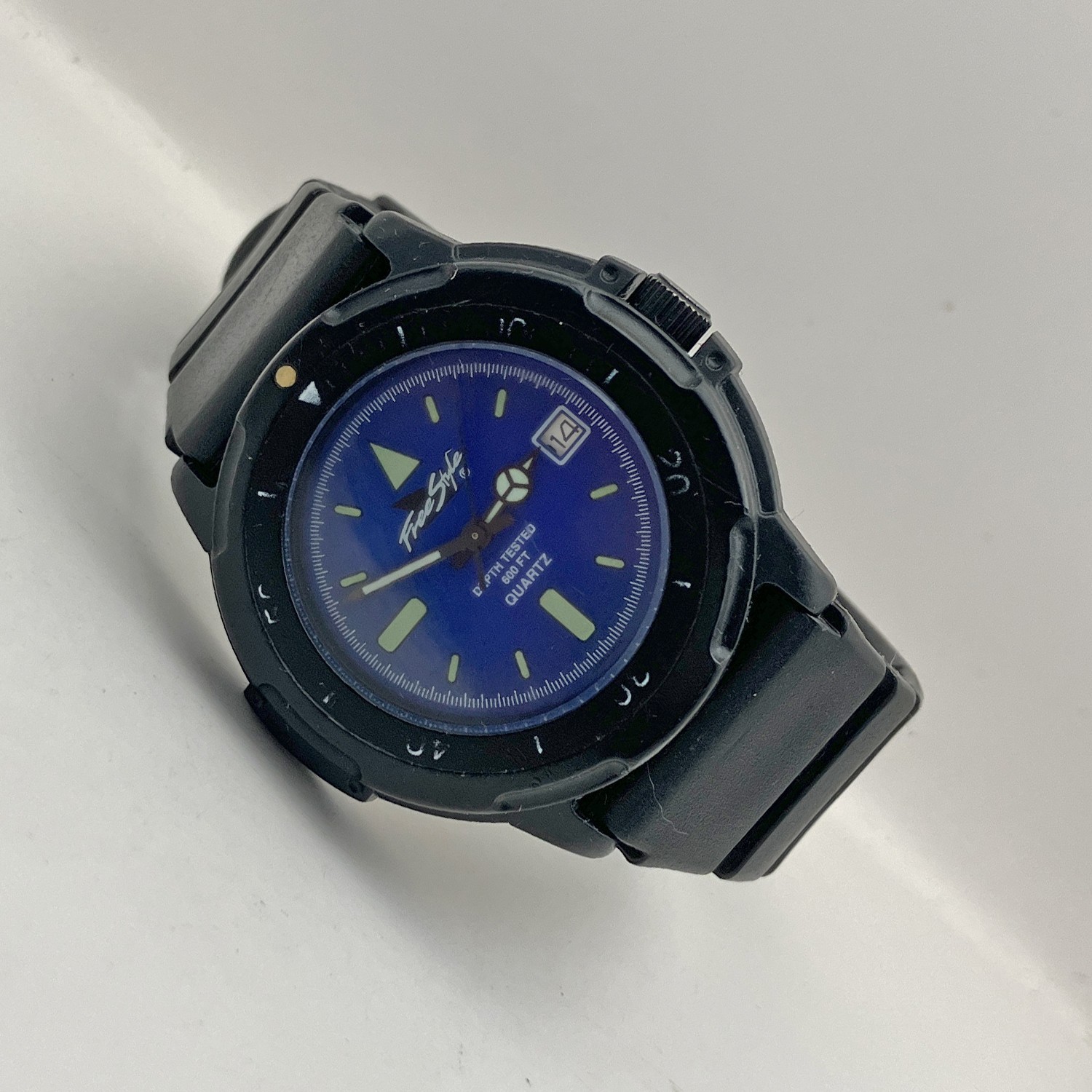 Freestyle Heavy Duty Diver’s Watch Japan Shiojiri Y142B Depth Tested 600 ft 44mm