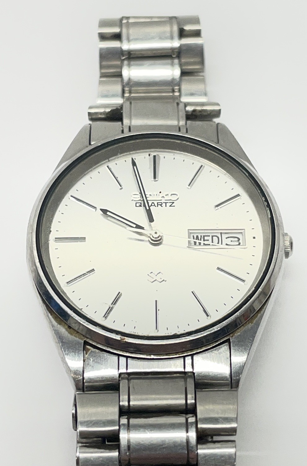 Seiko SQ Watch Men 35mm Silver Dial Silver Tone Daydate Round 8123-8009 New Batt