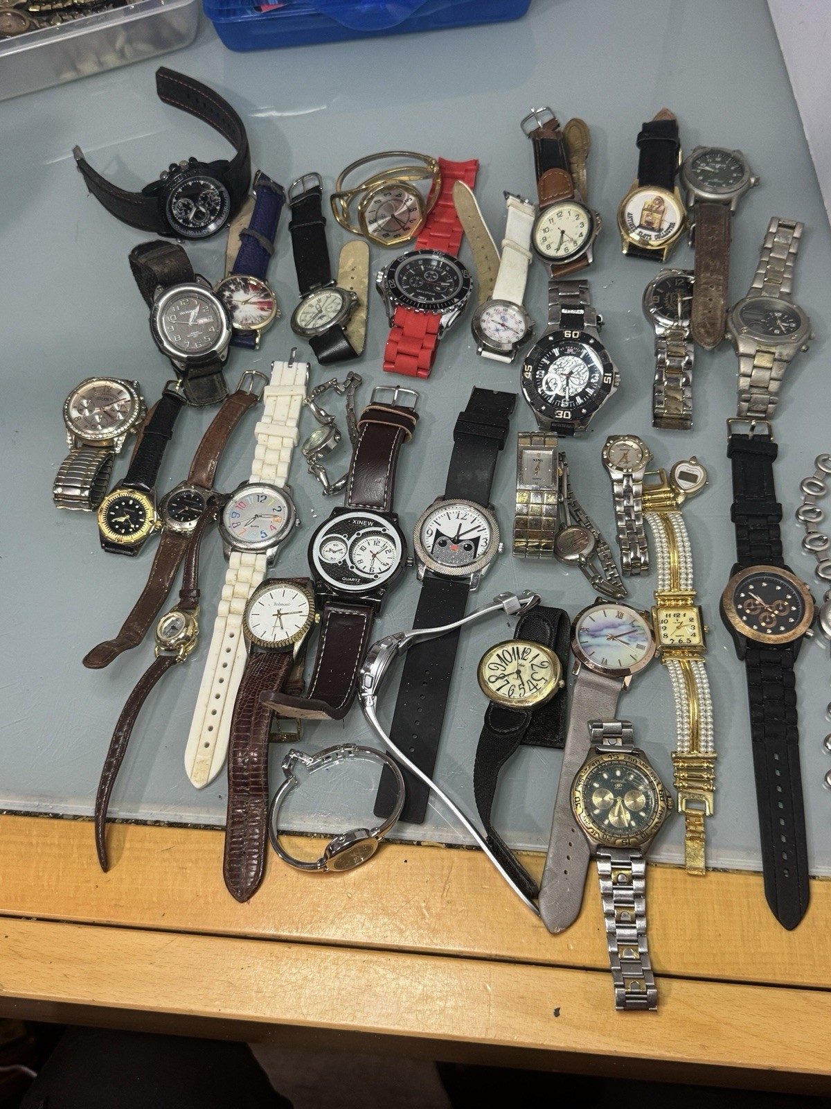 Large Watch Lot Untested 34 Watches