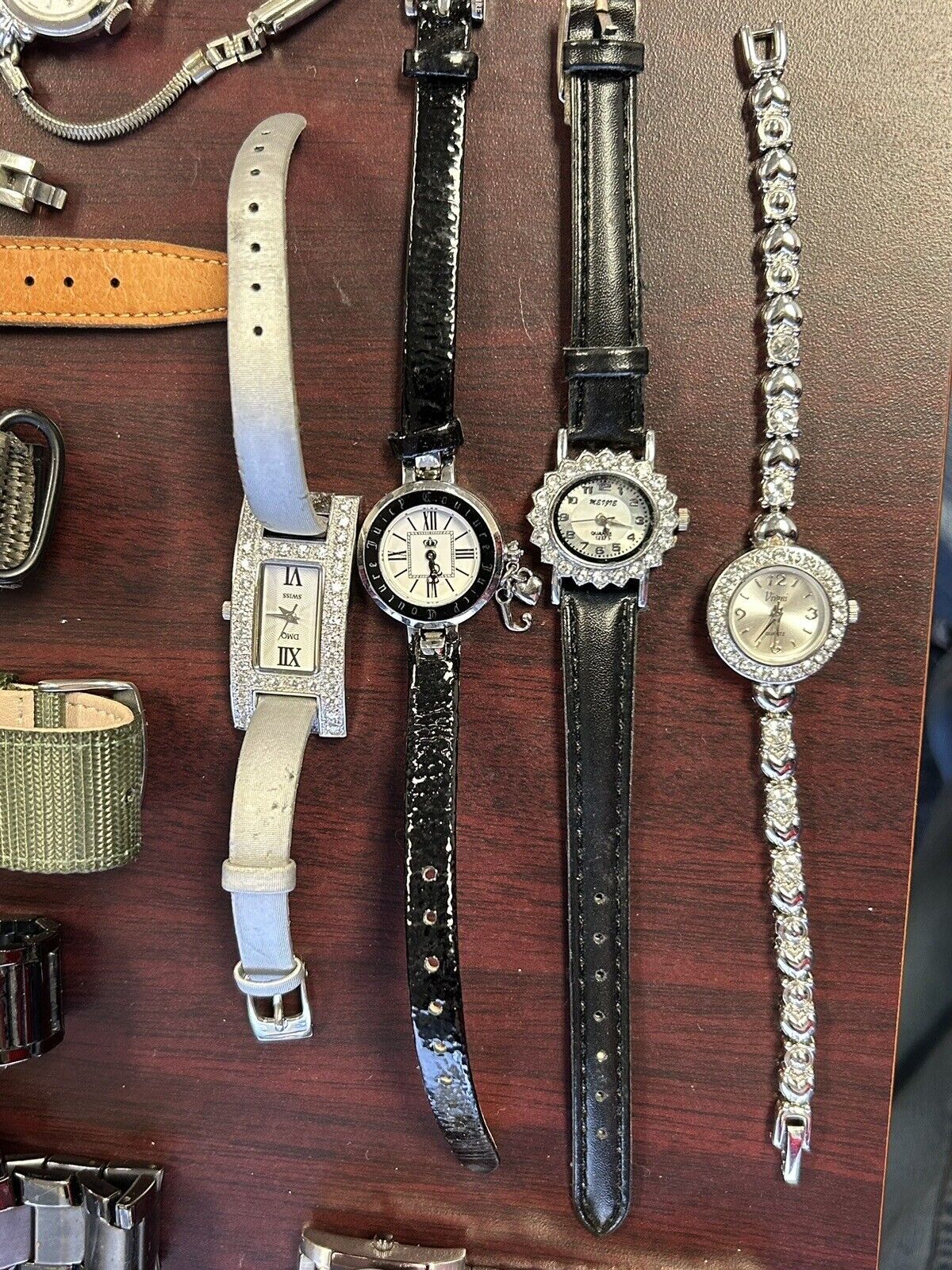 22pc Mixed Quartz Watch Lot-Citizen,Relic,Fossil,Kenneth Cole,etc-No Batteries
