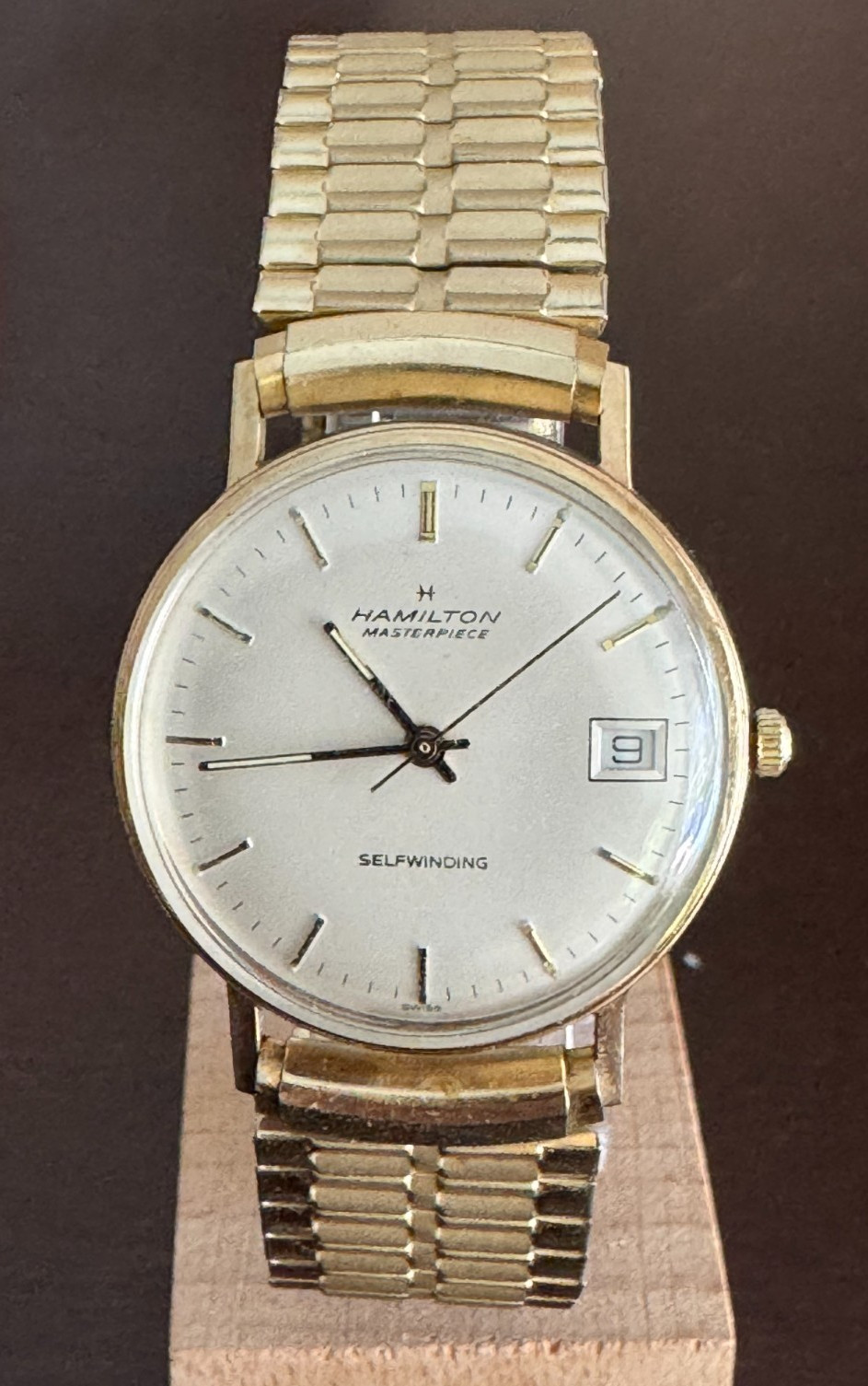 VINTAGE MEN’S HAMILTON MASTERPIECE AUTOMATIC WRISTWATCH KEEPING TIME