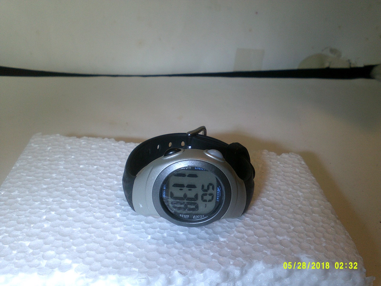 ASCENT 100M DIGITAL WATCH CR2032 Water Resistant Running