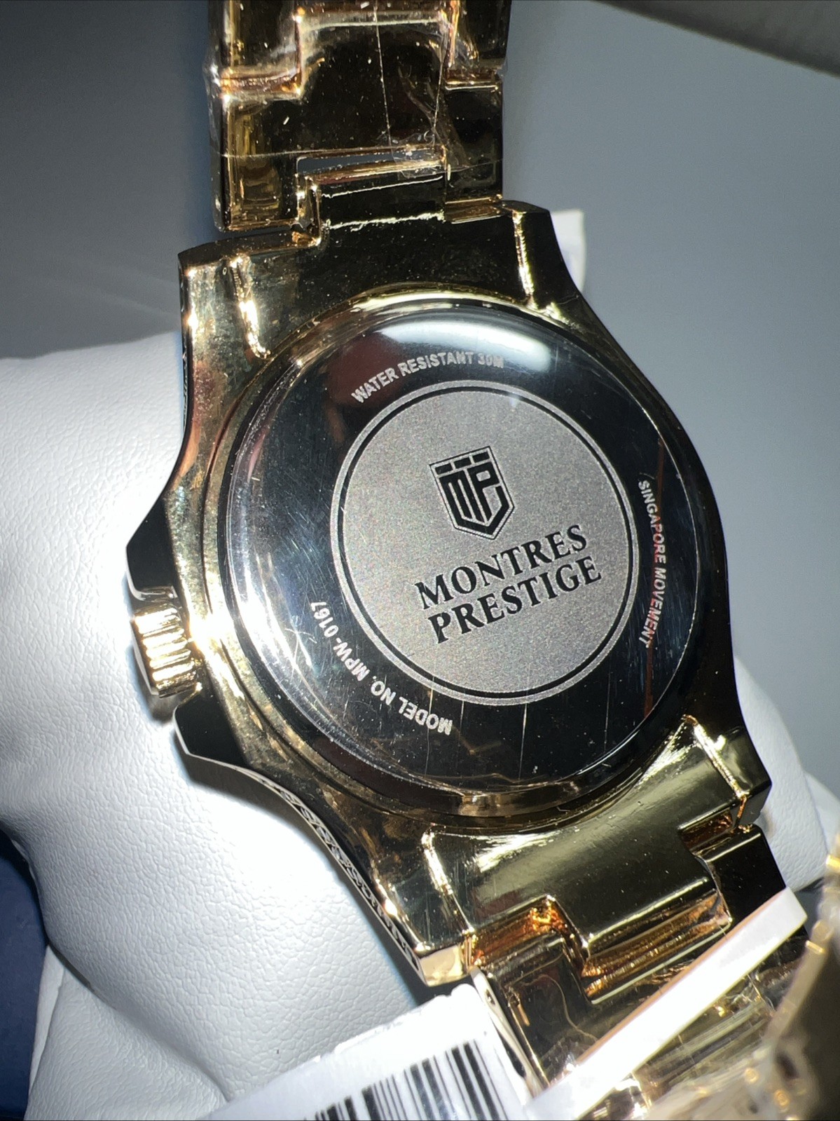 Montres Prestige After Dark X Invicta Men’s Watch – 44mm, Gold (MPW-0167)
