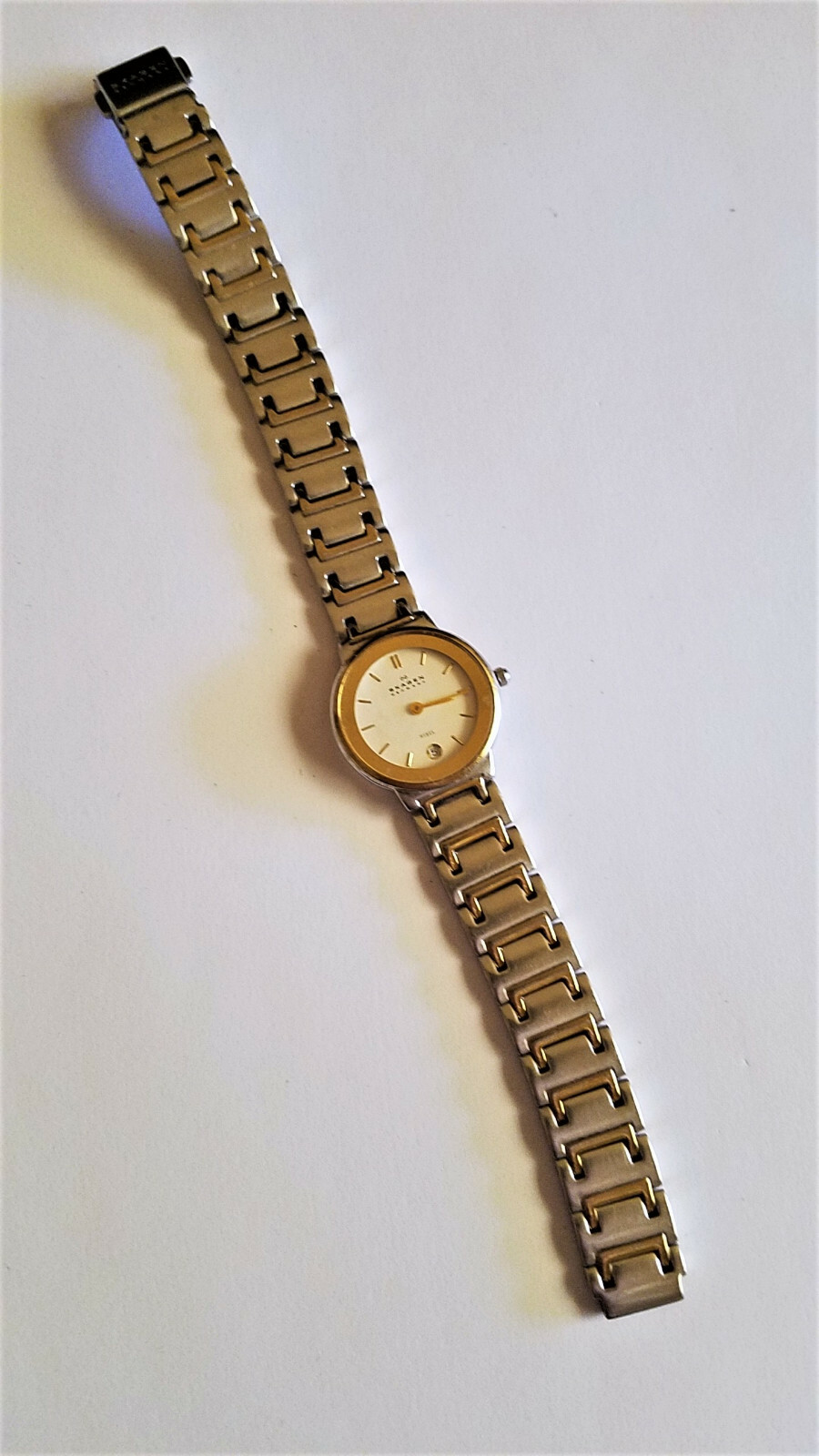 Womens Skagen Quartz Watch 358SGSC 2 Tone Bracelet Band Case White Dial Date
