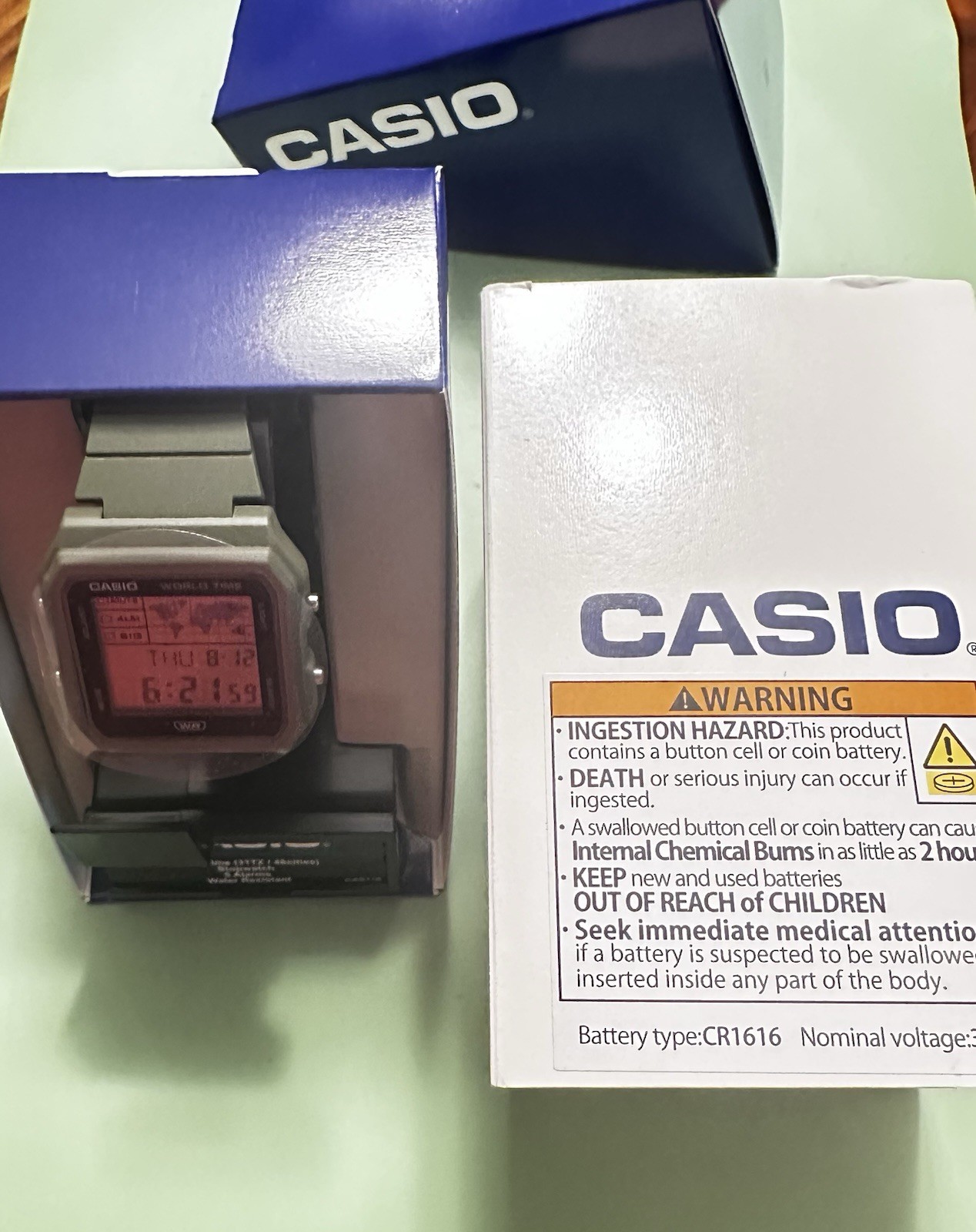 Casio LF30W-3A, World Time, Resin Watch, Chronograph, 5 Alarms, Illuminator