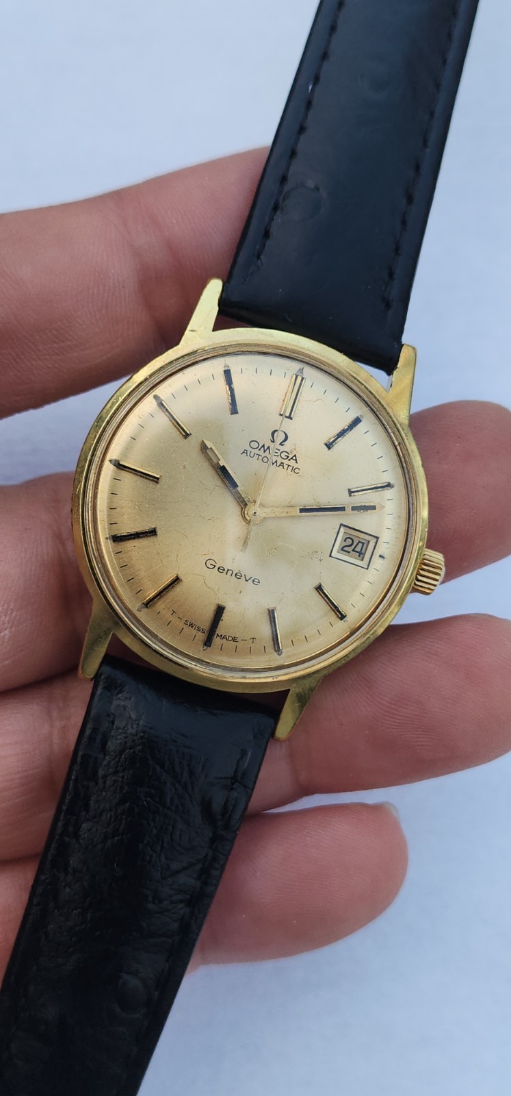 Vintage Omega Geneve Automatic 166.070 Cal 565 Mens 34 mm Date Watch