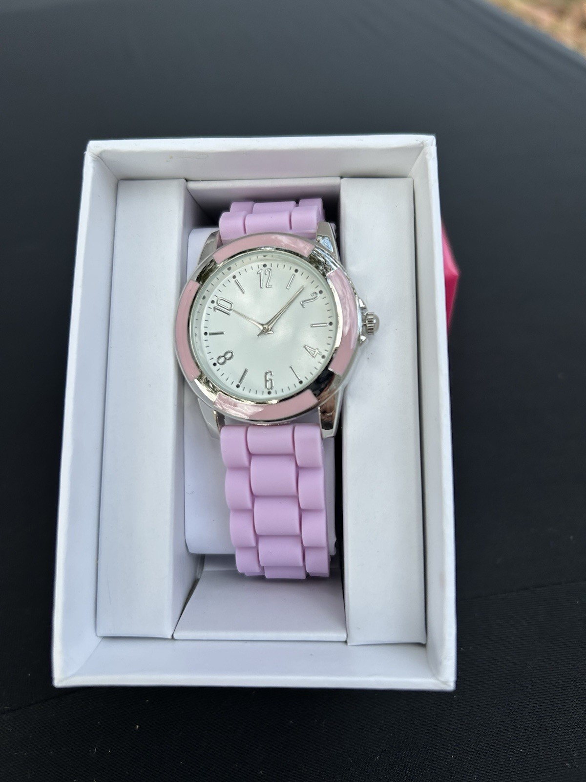 Xhilaration Women’s Watch New with Purple Silicone Band Needs battery