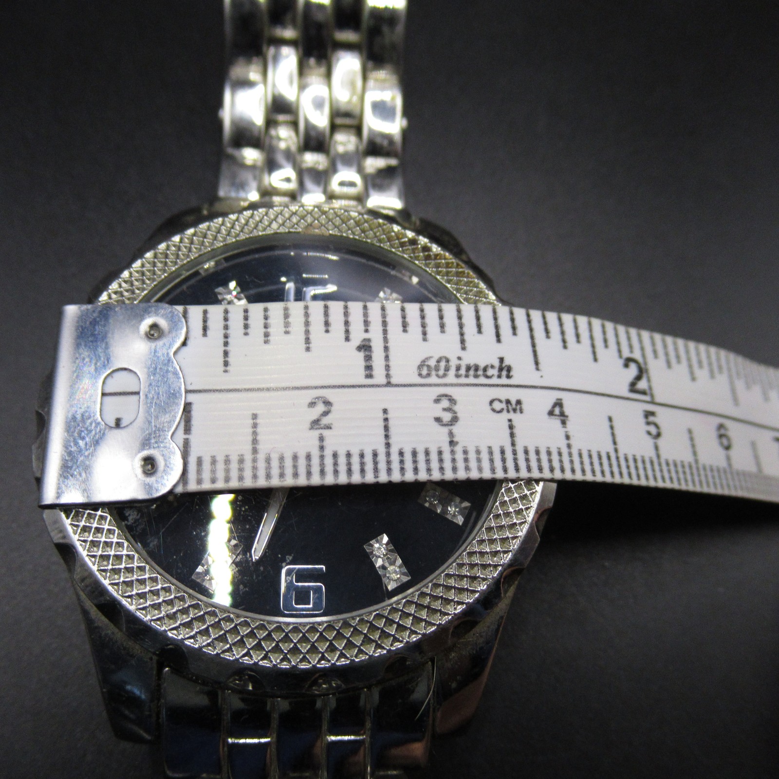 FMD Men’s Black Dial Silver-Tone Quartz Watch Diamond-Cut Bezel Link Bracelet