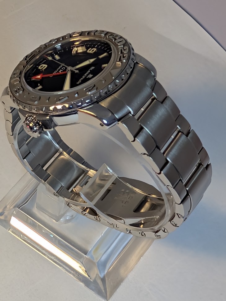 Blancpain Fifty Fathoms Trilogy GMT, Black Dial, 2200, 40mm, bracelet