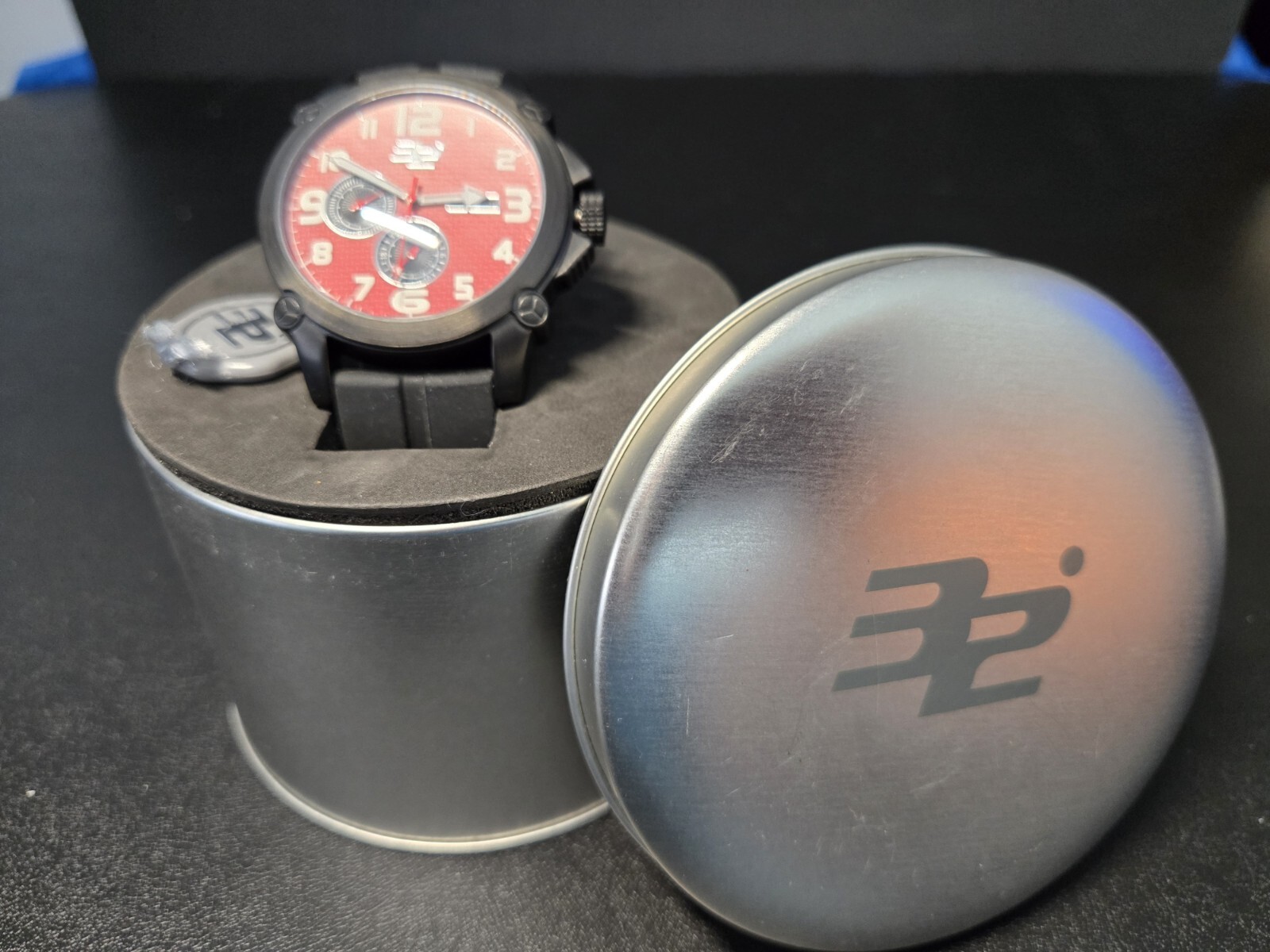 NEW 32 DEGREES MEN’S WATCH 48mm Auto Red Carbon Fiber Black Silicone w/box