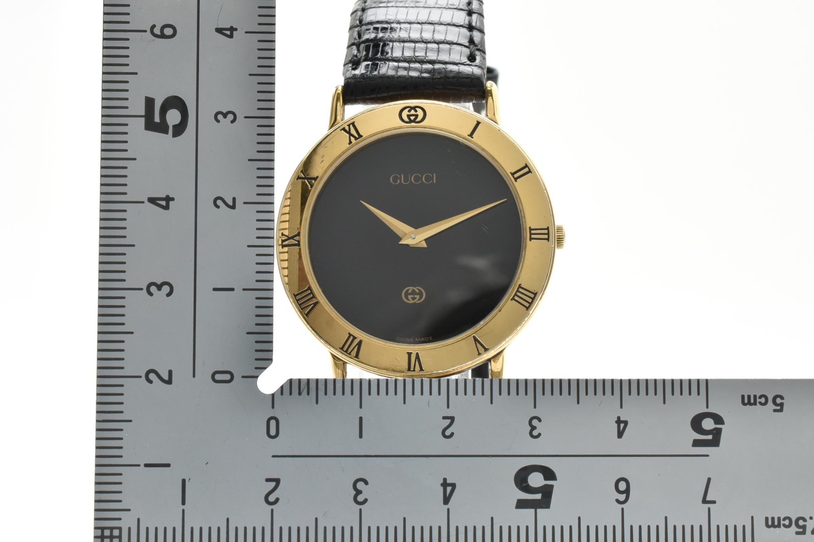 GUCCI 3000M Vintage Men’s Quartz Watch Gold Case Black Dial Swiss Made [Exc+5]