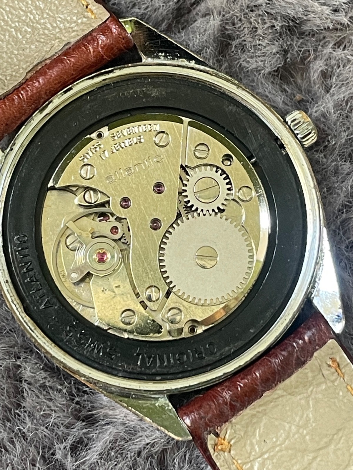 Atlantic Worldmaster Original – 17 Jewels Manual Wind/Original Crown