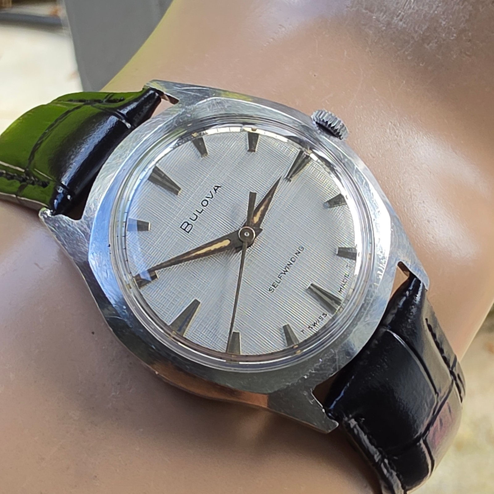 Vintage BULOVA Jet Clipper “AC” men’s automatic watch 11ALAC Linen dial 1965