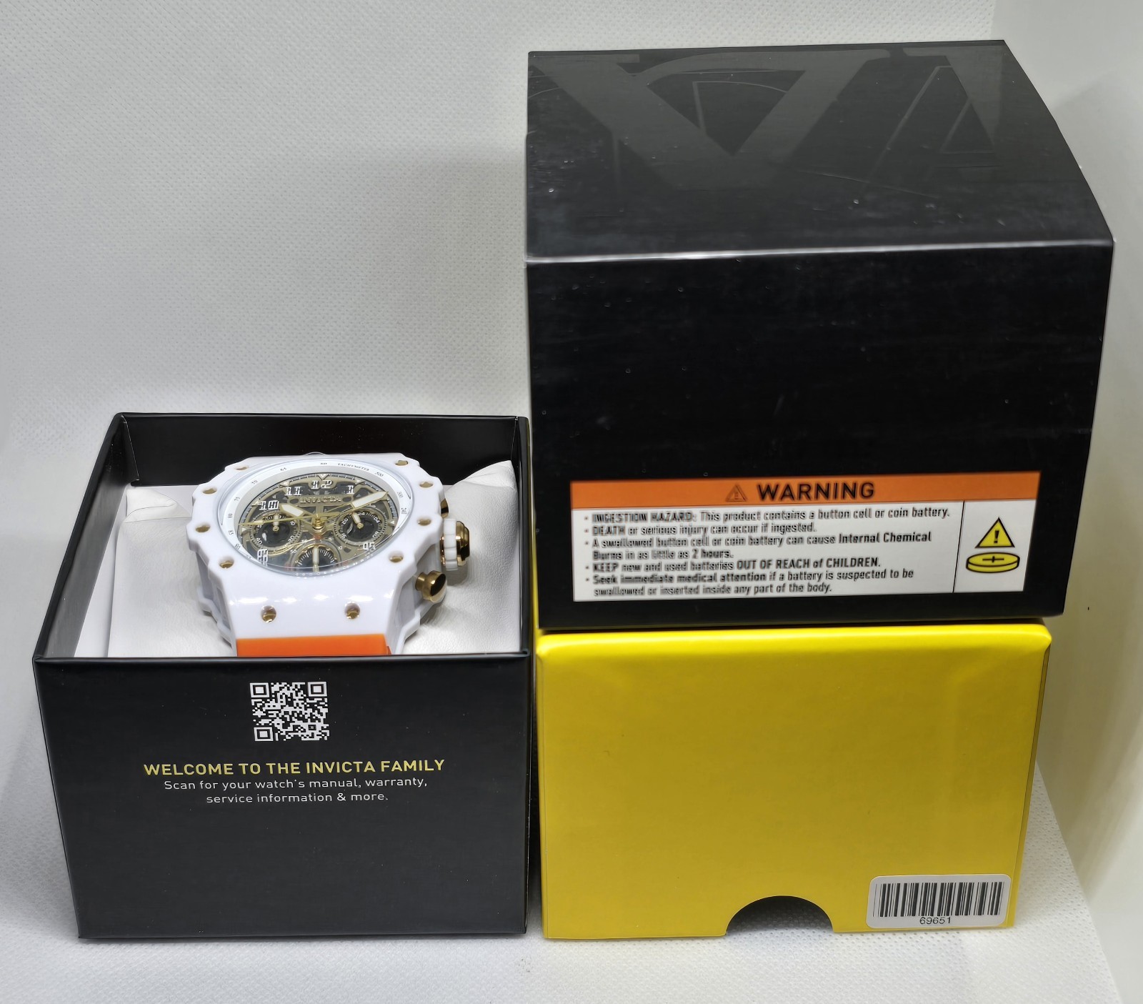 Invicta Racing Vaulthan Men’s Watch 44mm White Orange 69651 Band New