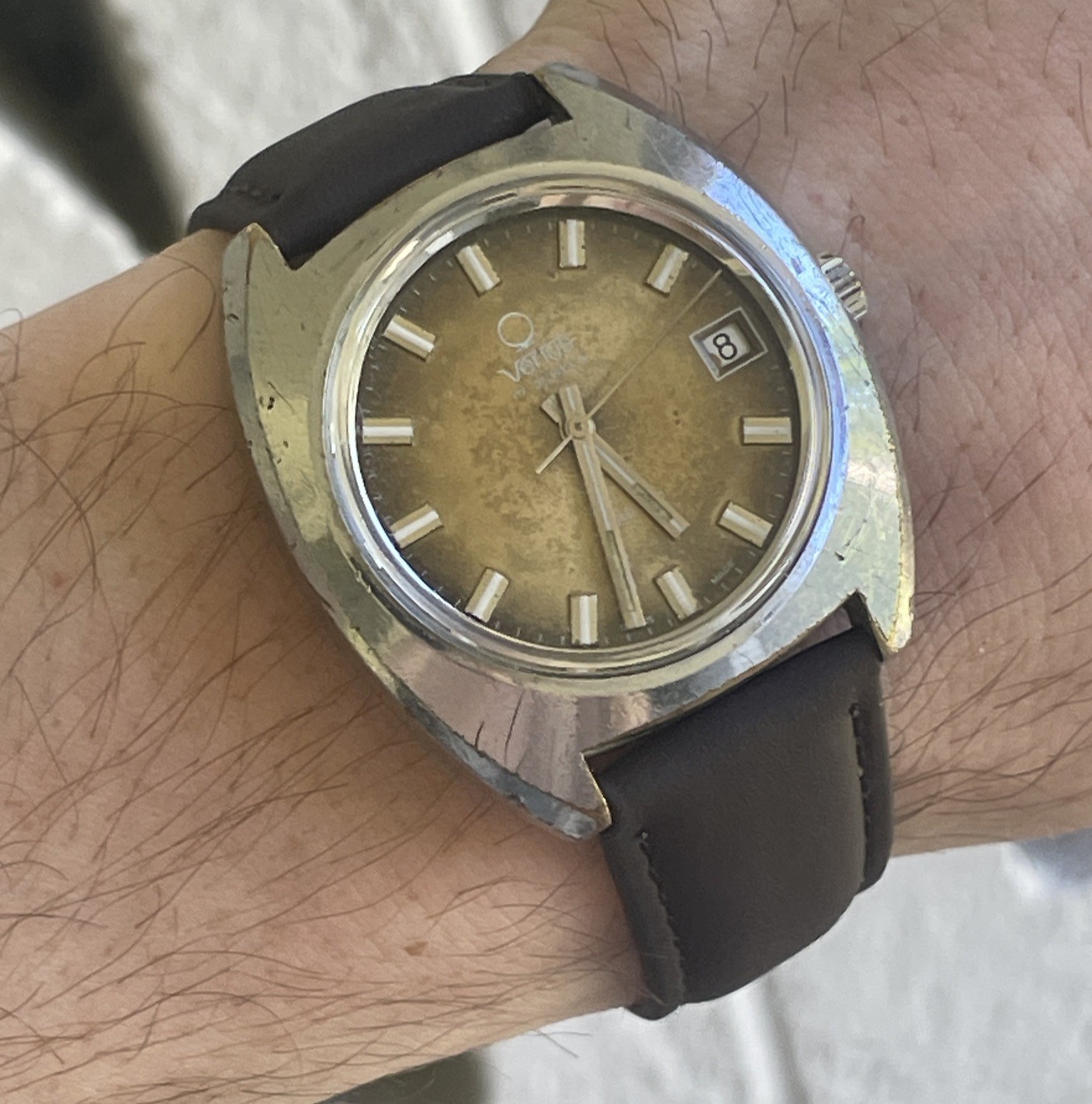 Vintage Venus Tropical Dial Swiss Sport Watch Date Brass Patina Steel Case