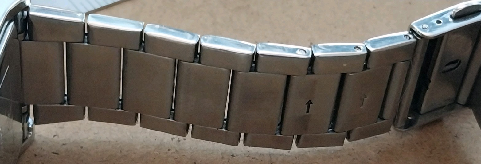 GUESS Steel Day Date & 24 hr SS Quartz Watch G10205G Bracelet Band New Battery