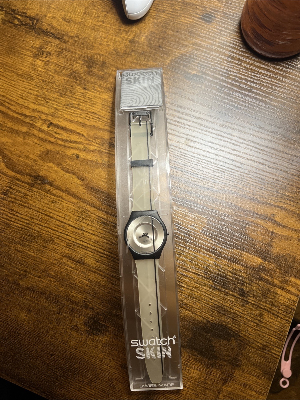 Swatch Watch Skin Ultra Thin Black Silicone 34mm SFK361 (1996)