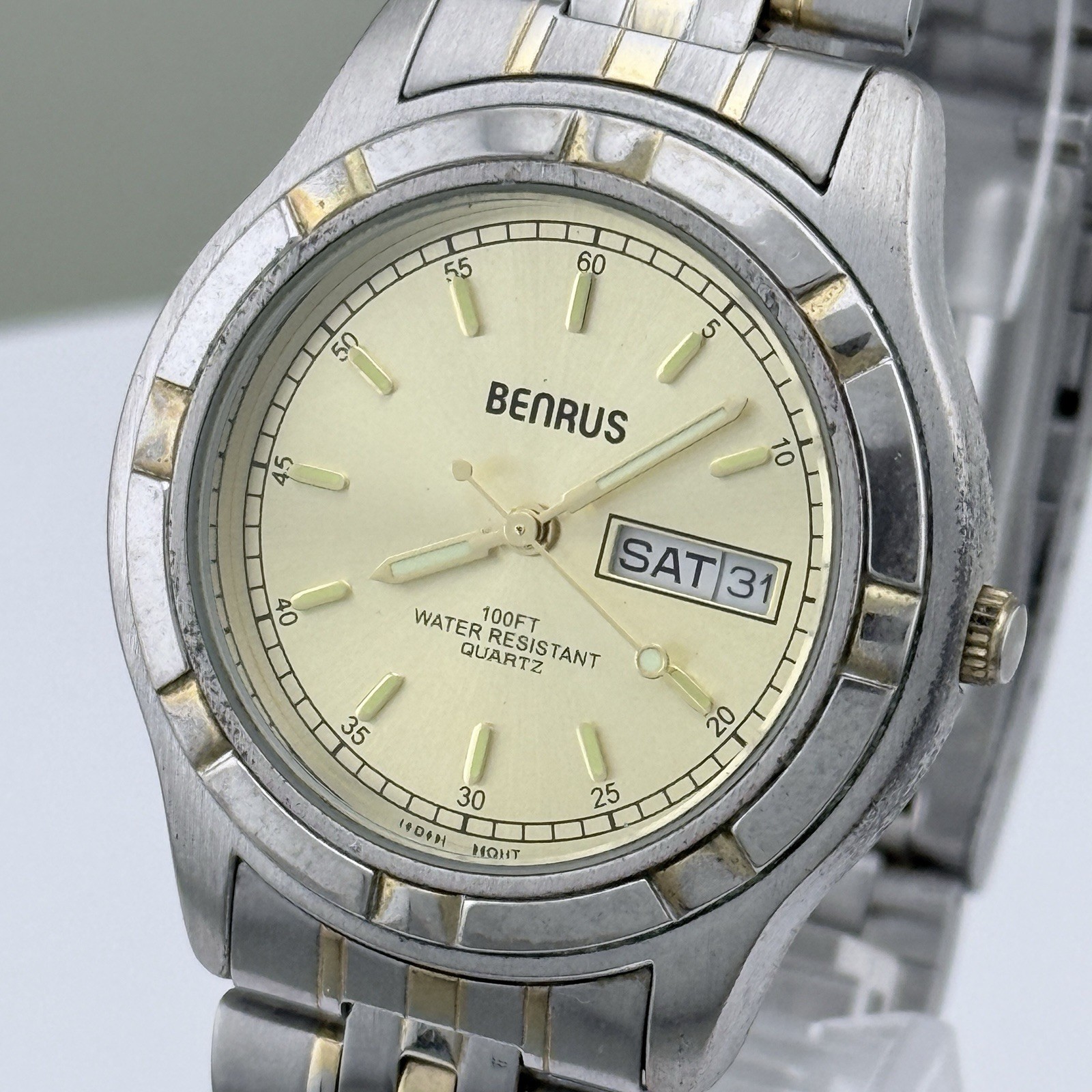 Benrus Two-Tone Quartz Watch Radial Sunburst Gold Dial Day Date 36mm Vintage