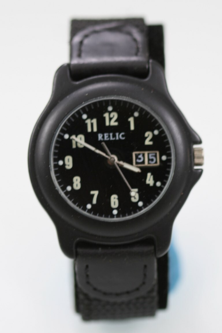 Relic Men Watch Stainless Steel Black Leather Nylon Water Resist Battery Quartz