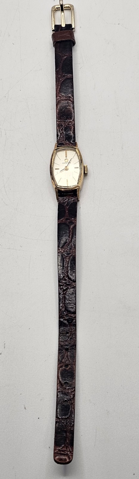​Vintage OMEGA Ladies Tonneau Gold Plated Manual Wind Watch Swiss Made