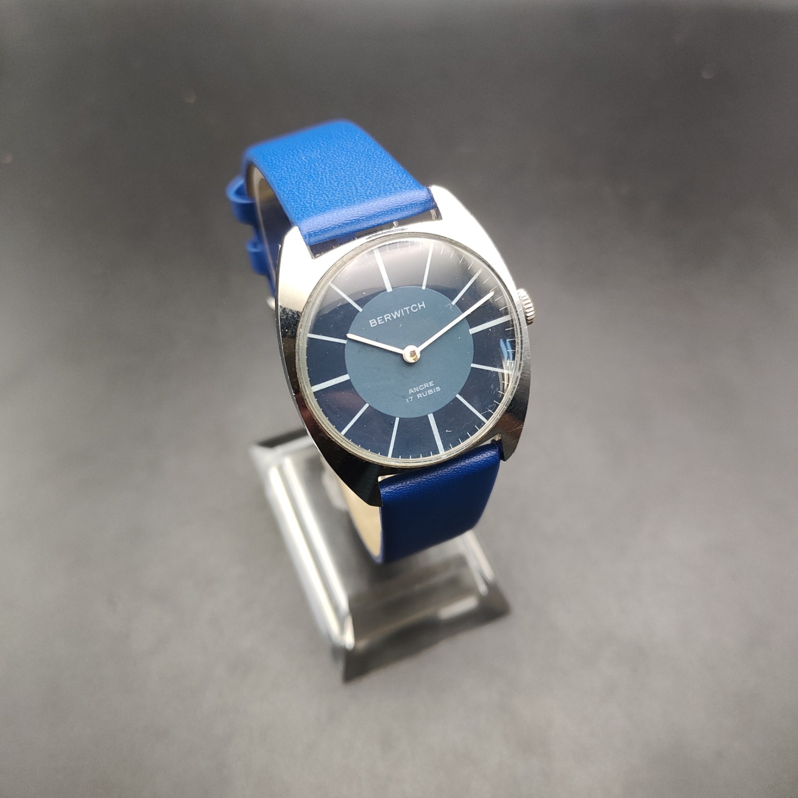 Berwitch Vintage Watch – Blue Dial – Durantea 233 – New Strap