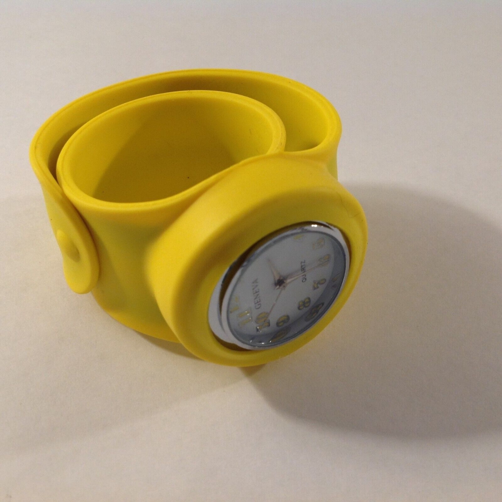 Geneva Yellow Slap Silicone Bracelet Watch Silver White Needs Battery New