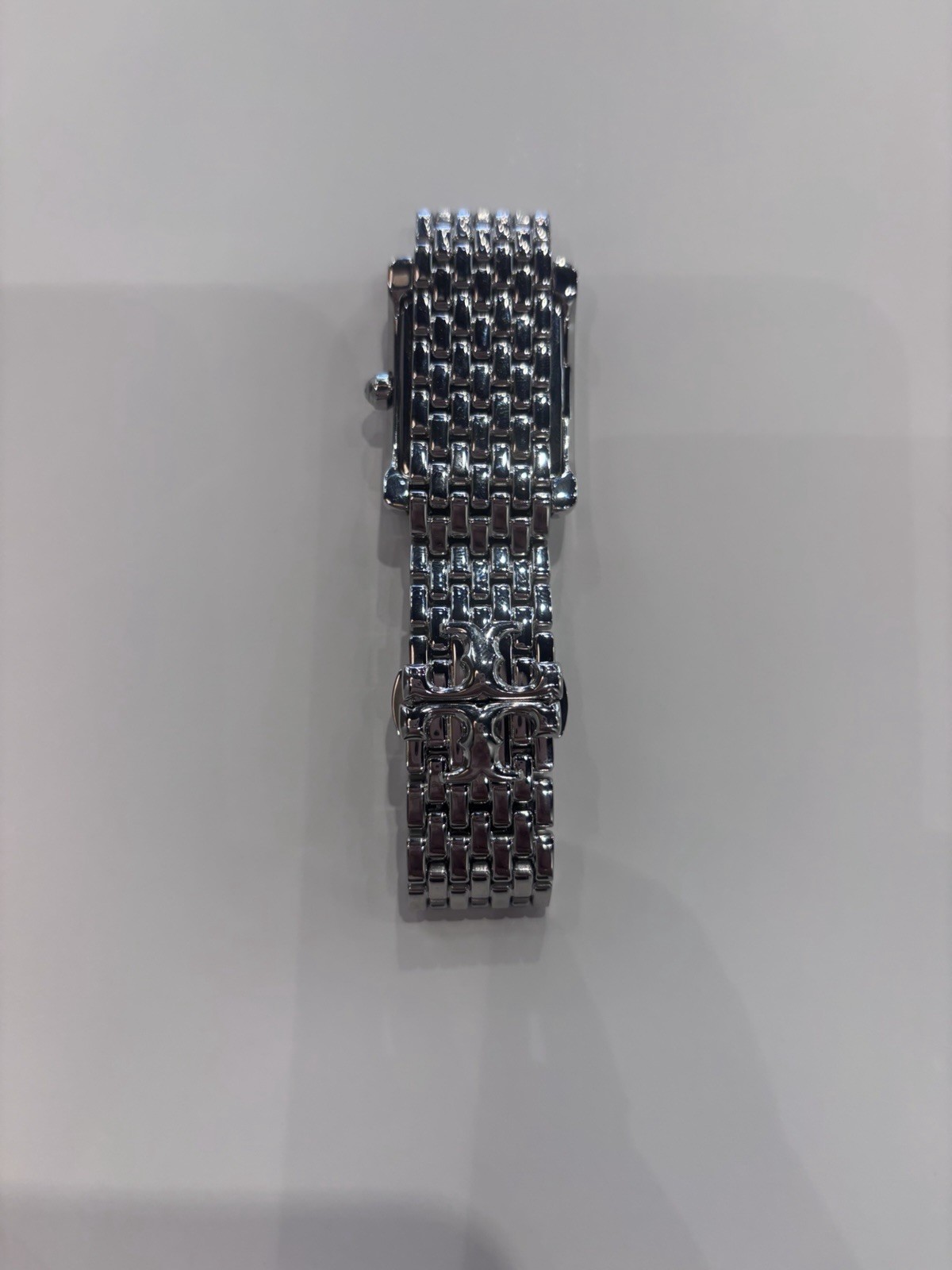 Tory Burch Eleanor Quartz Silver Tone Stainless Steel Women’s Watch TBW1069