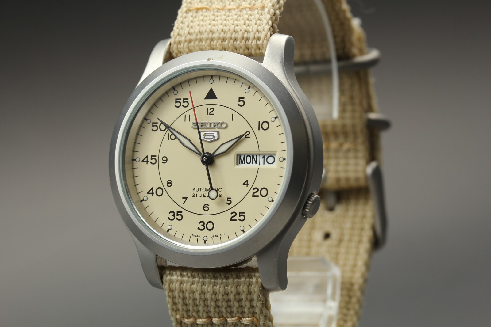 [Near MINT] Seiko 5 7S26-02J0 Military Beige Dial Men’s Automatic Watch JAPAN