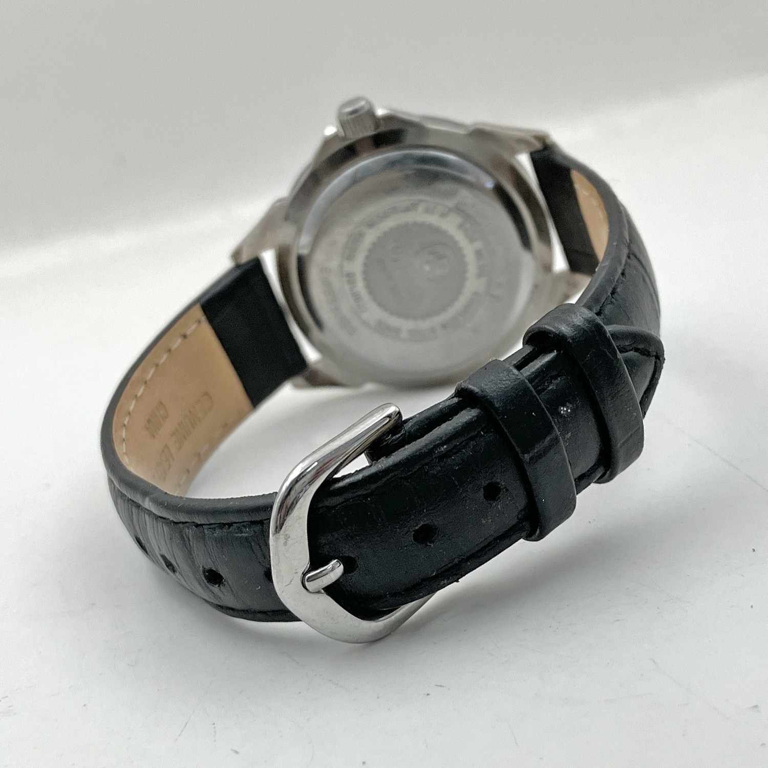 Vintage Wenger SAK Design Swiss Day Date Watch WR 50m 29mm Womens