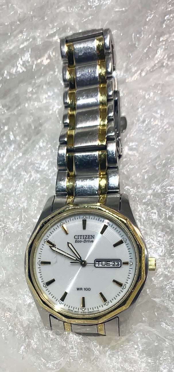 CITIZEN ECO-DRIVE WR 100 Men’s Wristwatch Watch – WORKING Condition