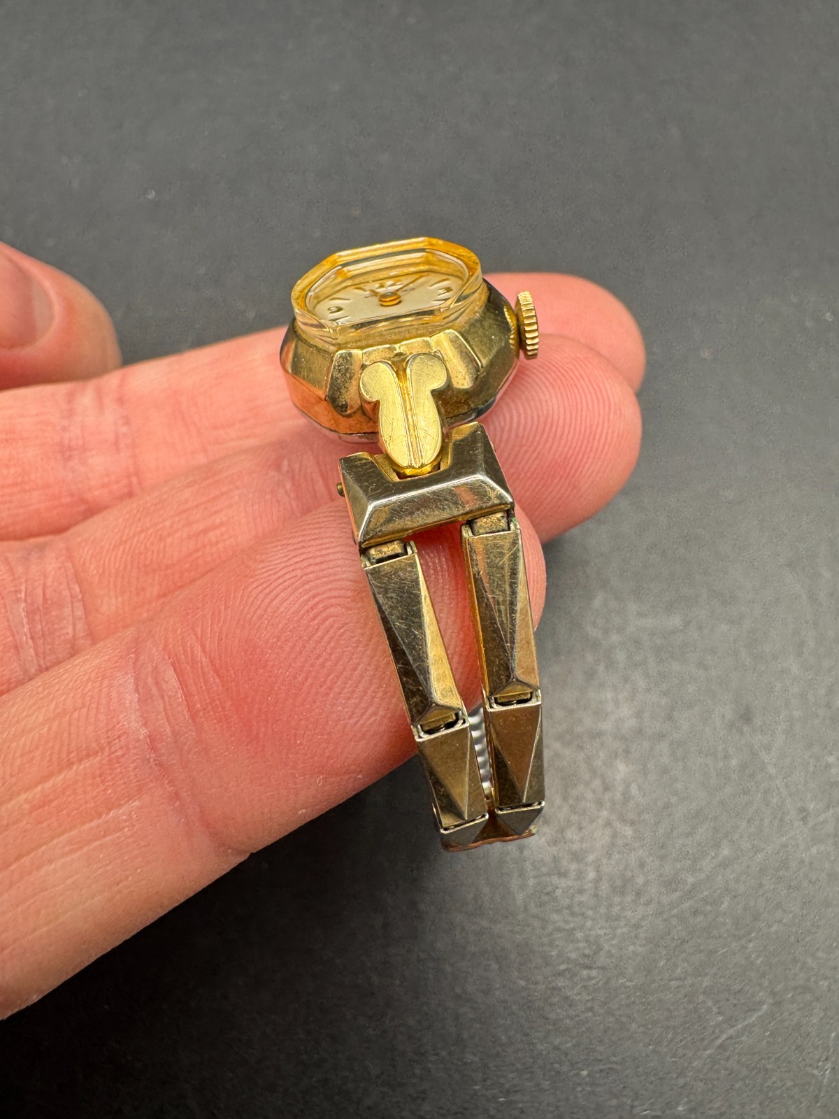 Vtg Wittnauer Art Deco Gold Filled Mechanical Swiss Watch 15.5mm Rare Band