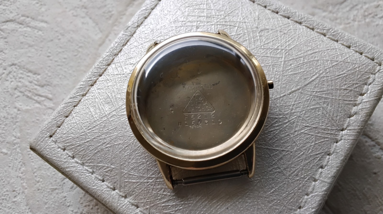 Swiss vintage Omega 14 K gold filled watch case for parts, ref. F6212, W166310